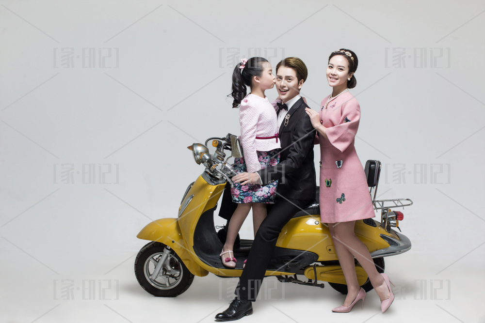 Free HTML5 Template by FREEHTML5.co