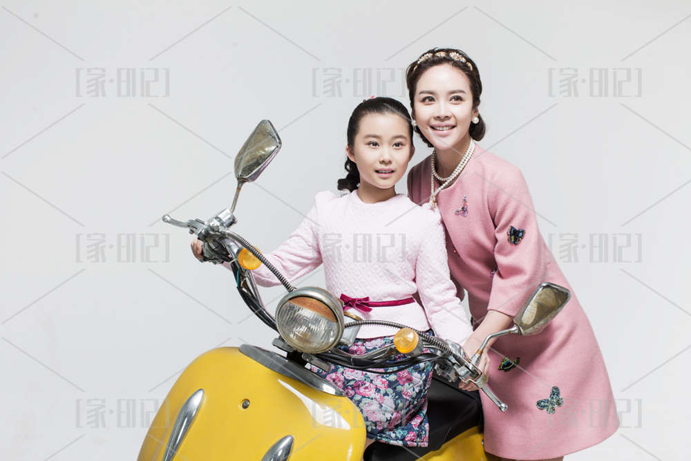 Free HTML5 Template by FREEHTML5.co